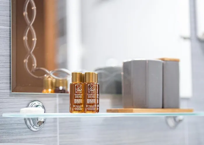 400m From Lift Belvedere - - Free Parking شقة