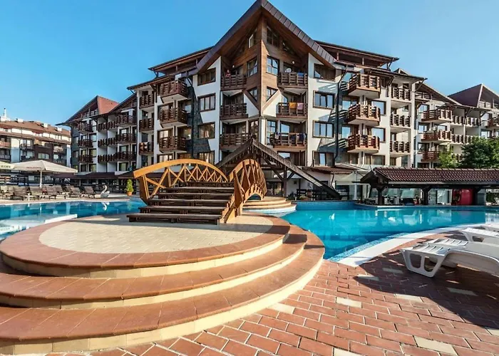 400m From Lift Belvedere - - Free Parking شقة